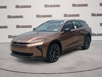 New 2025 Toyota Crown Signia