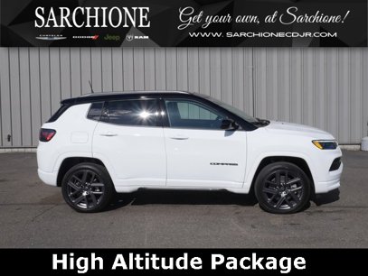 New 2025 Jeep Compass Limited w/ High Altitude Package