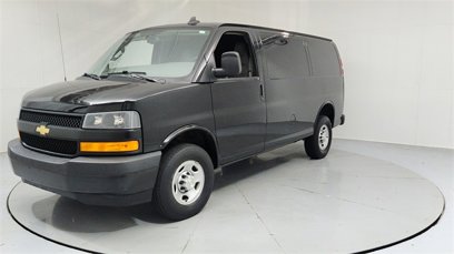 Used 2022 Chevrolet Express 3500 w/ Driver Convenience Package