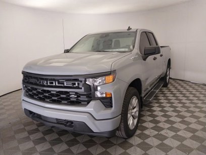 New 2025 Chevrolet Silverado 1500 Custom w/ LPO, Dark Essentials Package