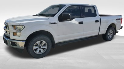 Used 2017 Ford F150 XLT w/ Equipment Group 301A Mid
