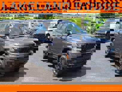 New 2025 Jeep Grand Cherokee L Altitude