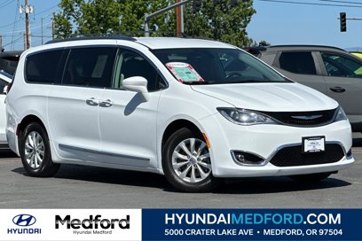 Used 2019 Chrysler Pacifica Touring-L