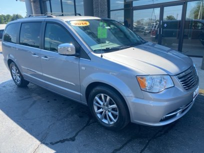 Used 2014 Chrysler Town & Country Touring-L