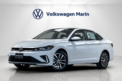 Used 2025 Volkswagen Jetta SE w/ Sunroof Package