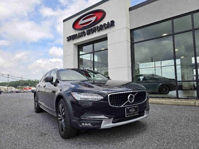 Used 2018 Volvo V90 T5 Cross Country w/ Convenience Package