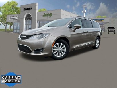 Used 2017 Chrysler Pacifica Touring-L