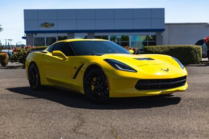 Used 2017 Chevrolet Corvette Stingray Coupe w/ Carbon Flash Badge Package