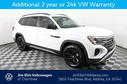 New 2025 Volkswagen Atlas Peak Edition SE