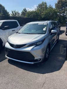 Used 2025 Toyota Sienna XLE