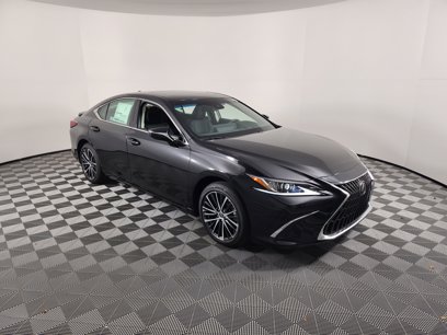 New 2025 Lexus ES 300h w/ Premium Package