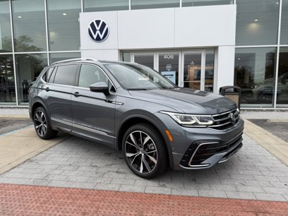 Certified 2024 Volkswagen Tiguan SEL R-Line