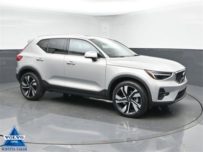 Used 2024 Volvo XC40 B5 Plus w/ Protection Package Premier