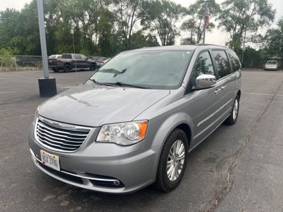 Used 2014 Chrysler Town & Country Touring-L w/ Driver Convenience Group