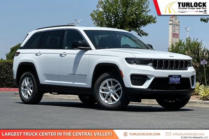 New 2025 Jeep Grand Cherokee Laredo X