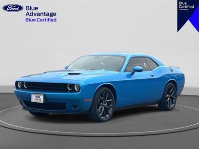 Used 2023 Dodge Challenger SXT w/ Blacktop Package