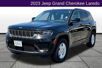 Used 2023 Jeep Grand Cherokee Laredo