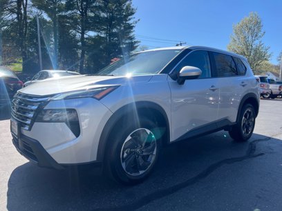 Used 2025 Nissan Rogue SV