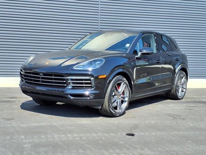 Certified 2022 Porsche Cayenne Platinum Edition