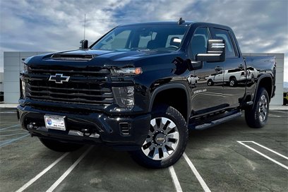 Used 2024 Chevrolet Silverado 2500 Custom w/ Custom Value Package