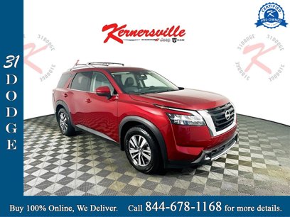 Used 2022 Nissan Pathfinder SL
