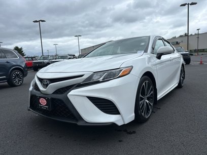 Used 2020 Toyota Camry SE