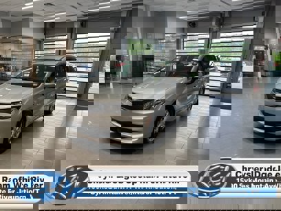 Used 2022 Chrysler Voyager LX