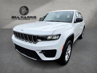 New 2025 Jeep Grand Cherokee Laredo X