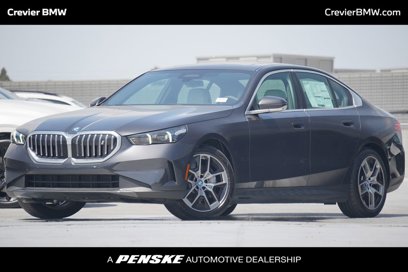 New 2025 BMW i5 xDrive40 w/ Premium Package