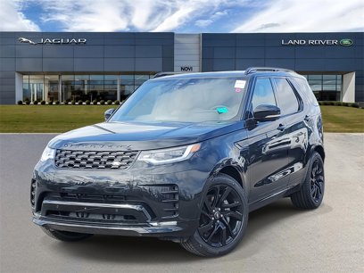 New 2025 Land Rover Discovery Dynamic SE