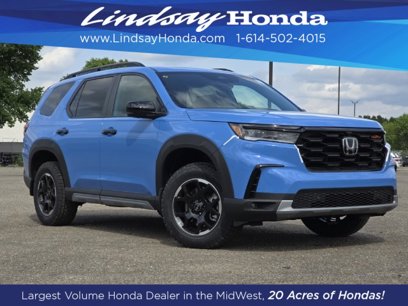New 2025 Honda Pilot TrailSport