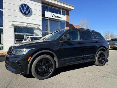 Certified 2024 Volkswagen Tiguan SE R-Line