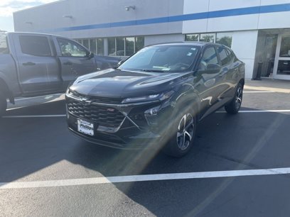 Used 2025 Chevrolet Trax RS