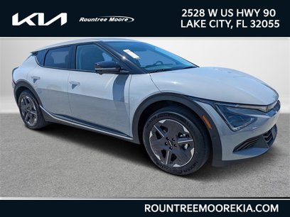 New 2025 Kia EV6 Light w/ Light LR Technology Package