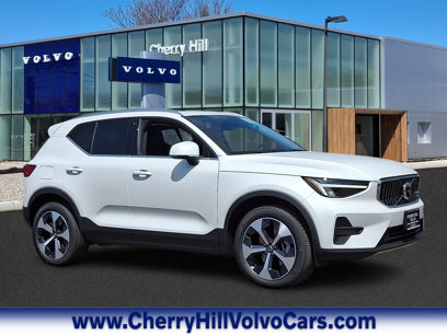 New 2025 Volvo XC40 B5 Core w/ Protection Package Premier