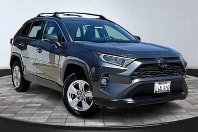 Used 2019 Toyota RAV4 XLE w/ Convenience Package