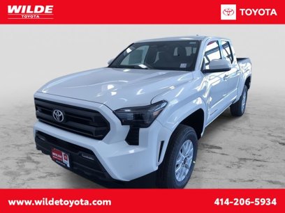 New 2025 Toyota Tacoma SR5