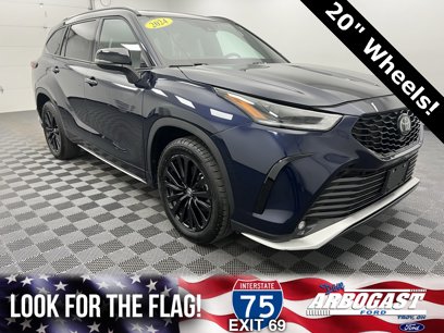 Used 2024 Toyota Highlander XSE