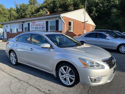 Used 2013 Nissan Altima 3.5 SL w/ Technology Pkg