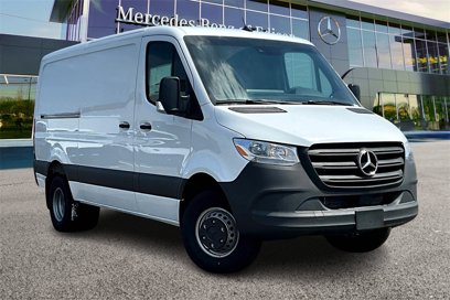 New 2024 Mercedes-Benz Sprinter 4500