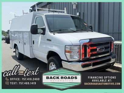 Used 2016 Ford E-350 and Econoline 350 Super Duty w/ Power Windows & Locks Group