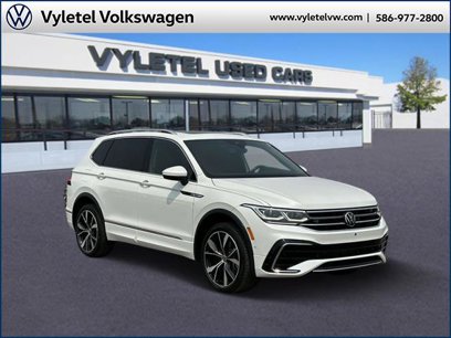 Used 2022 Volkswagen Tiguan SEL R-Line