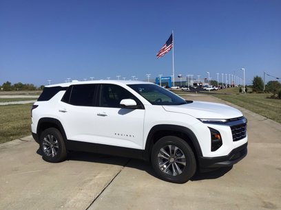 New 2025 Chevrolet Equinox LT w/ Safety and Technology Package