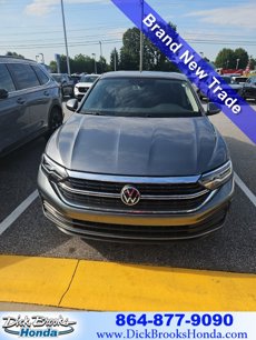 Used 2024 Volkswagen Jetta SE