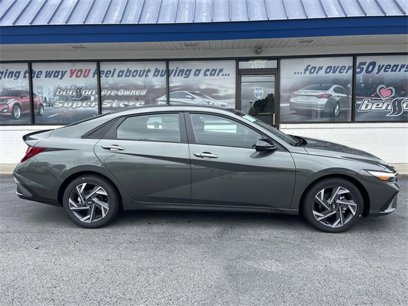New 2025 Hyundai Elantra Sport