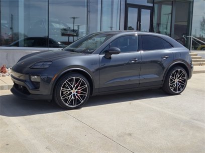 New 2025 Porsche Macan 4S Electric