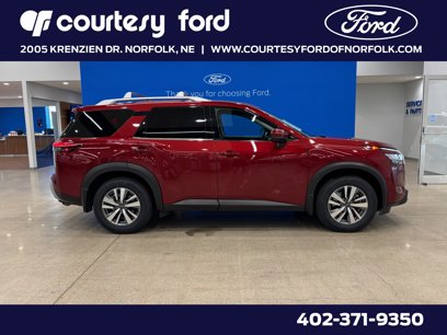 Used 2022 Nissan Pathfinder SL