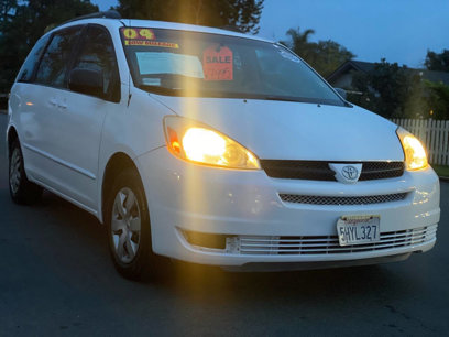 Used 2004 Toyota Sienna CE
