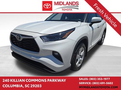 Used 2023 Toyota Highlander LE