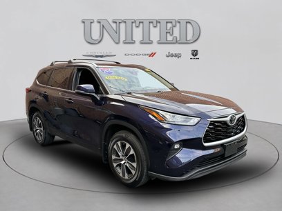 Used 2020 Toyota Highlander XLE
